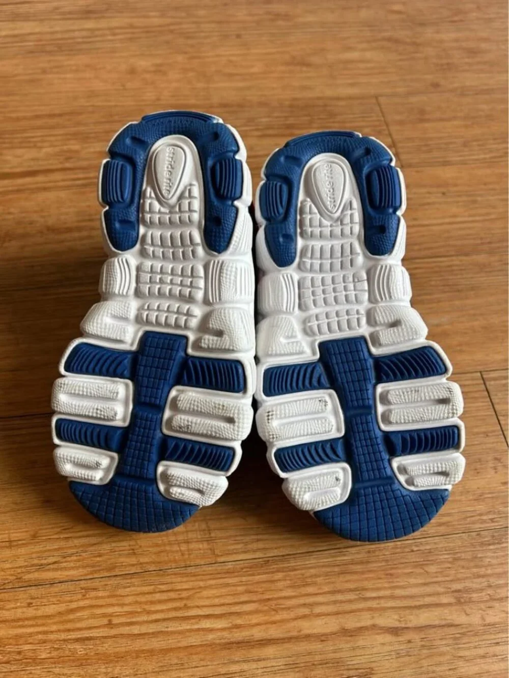 Stride Rite Spider-Man Spidey Reflex Light-Up Shoes (Size 7)